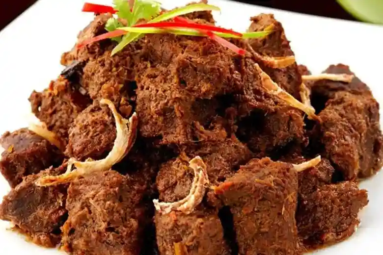 11 Makanan Khas Pekanbaru di Ibu Kota Riau